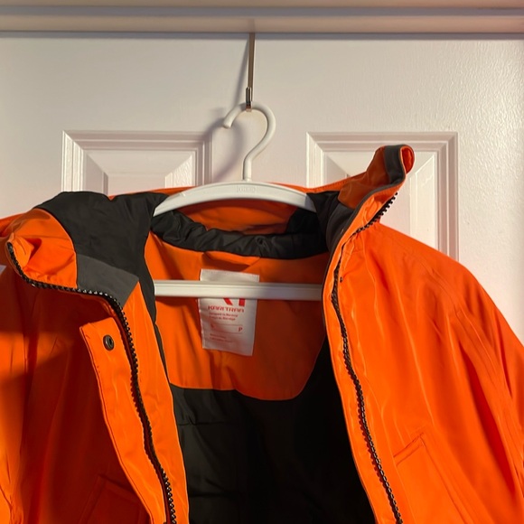 ✨NWT✨ KARI TRAA WOMEN'S HAUGAMOEN PARKA - Picture 16 of 16